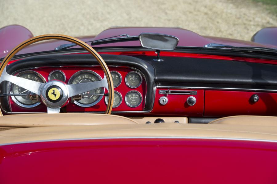  Ferrari 250 GT Cabriolet by Pininfarina 1961 года  (фото 9 из 62)